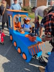 Contestant in teddy bear parade